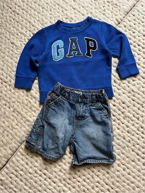 GAP Kids Logo Crewneck Sweatshirt - Osh-Kosh Denim Shorts | size kids 3